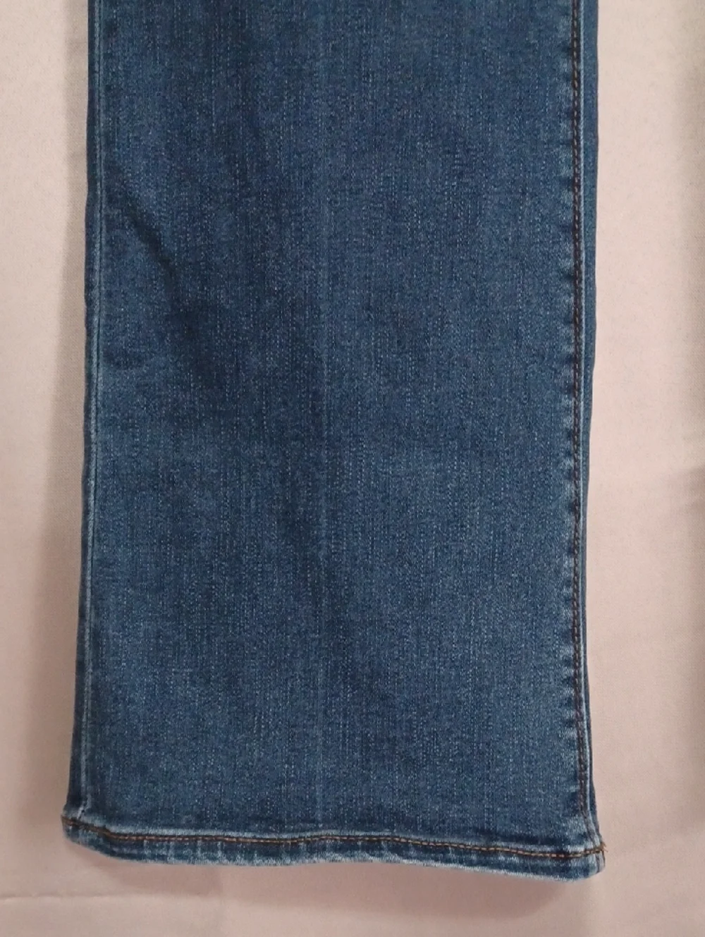 Ann Taylor Slim Bootcut Cotton Rayon Blend High Rise 5 Pocket Jeans Stretch Sz 8